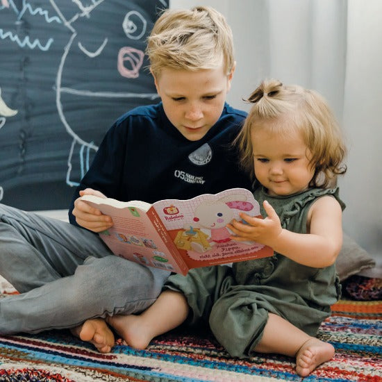 Little bunny Pippa family photo